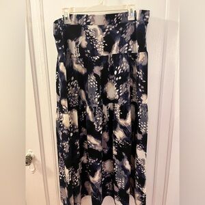 Very comfortable rayon maxi skirt